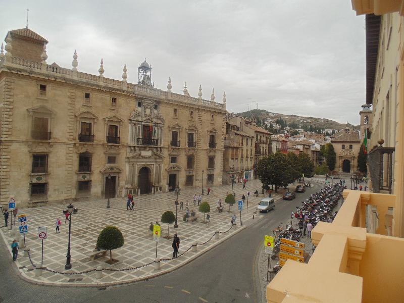 Monjas Del Carmen Pensión Granada